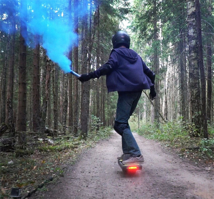 Balancieren von 1 Rad angetriebenem Skateboard 18 bis 25km 700W